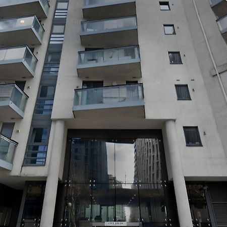 Royal Crossharbour Apartment Londres Exterior foto