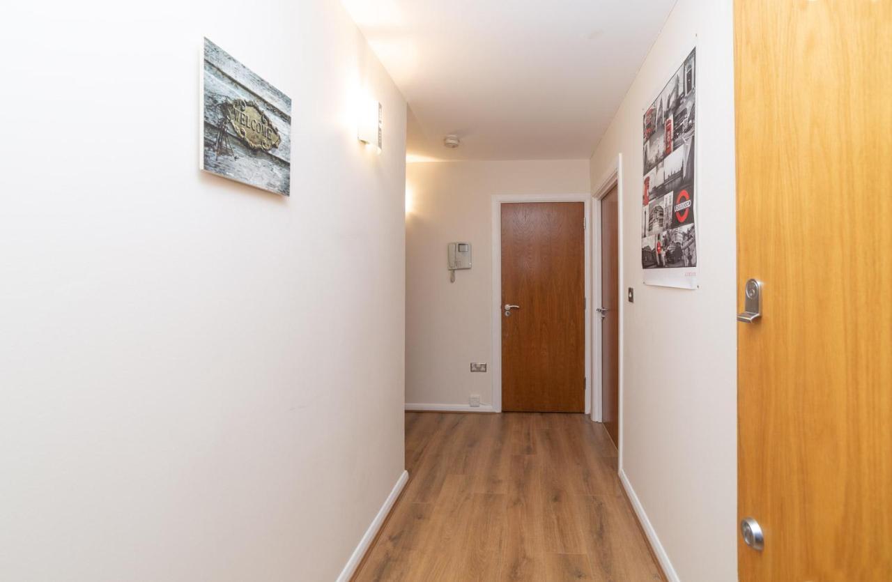 Royal Crossharbour Apartment Londres Exterior foto